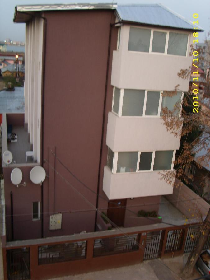Apartament Laurentiu - Etaj.1 Bucareste Exterior foto